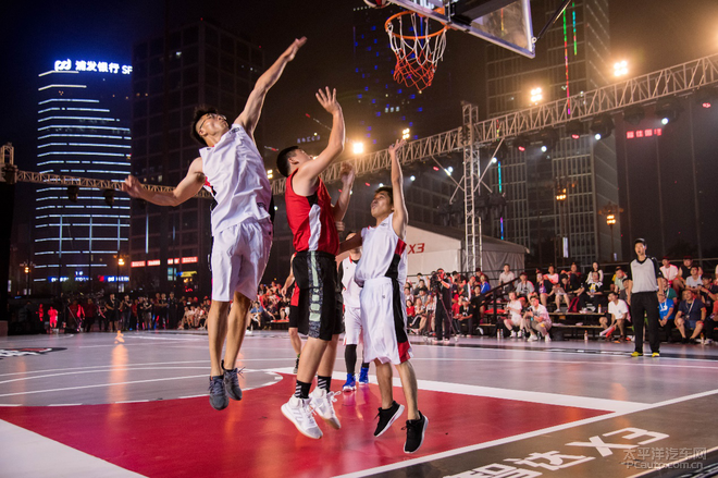 恩德里克的 恩德里克的