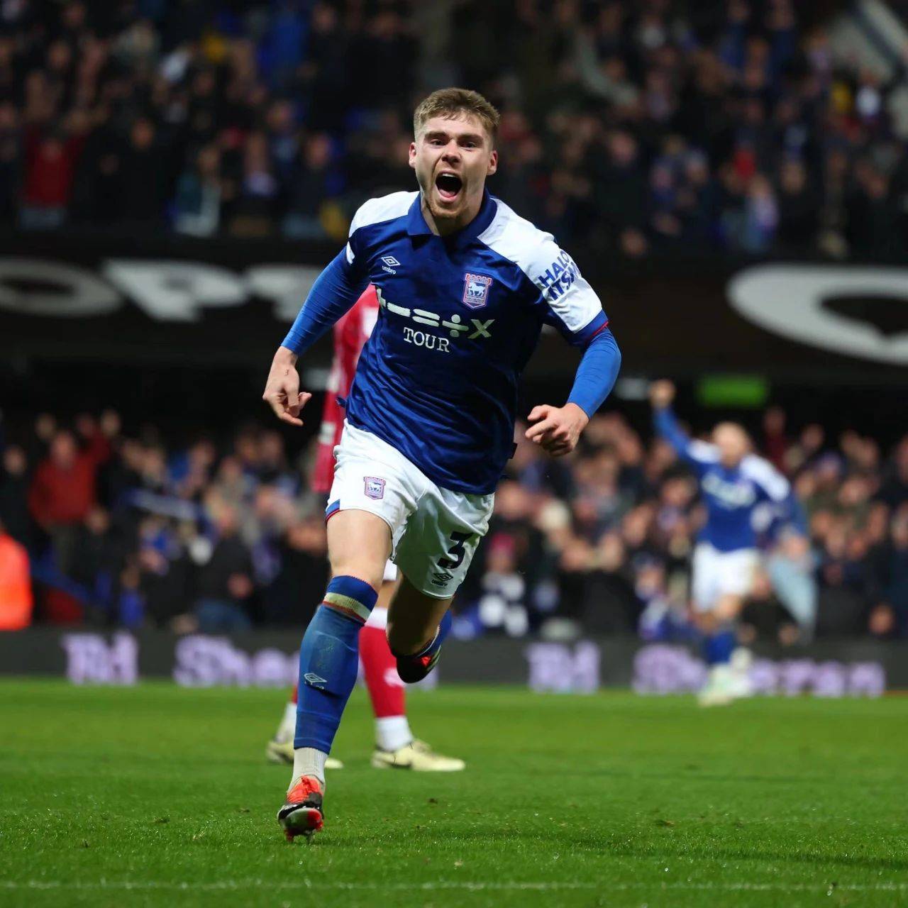 莱奥正值职 莱奥正值职