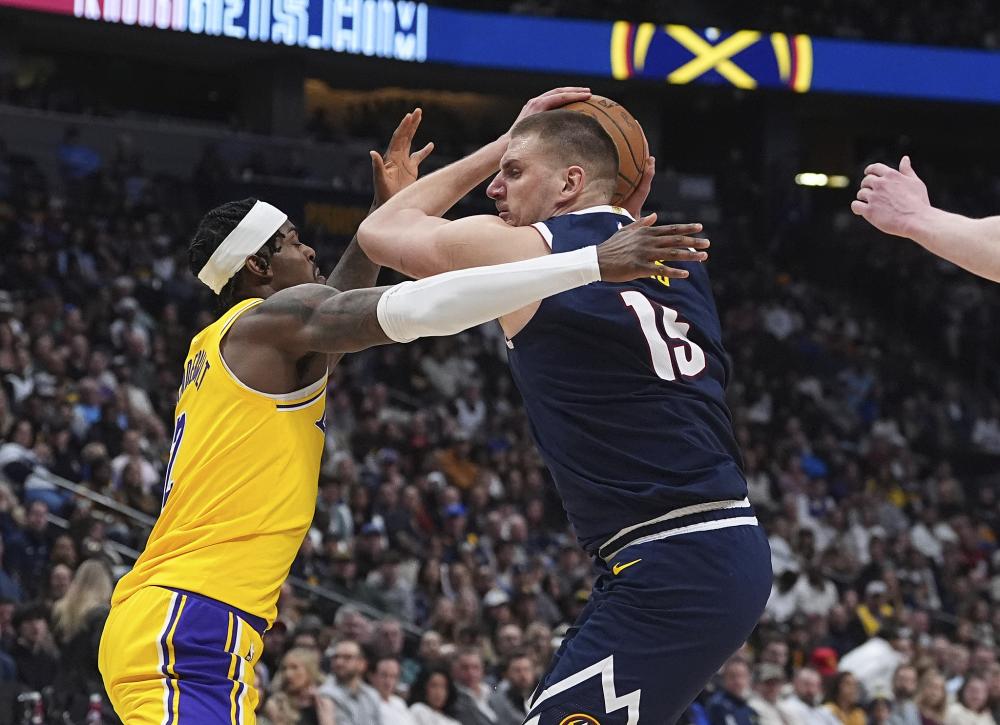 板帮助球队 板帮助球队