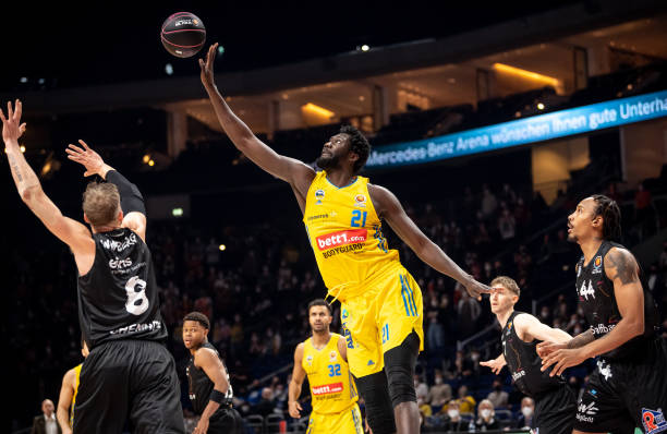 们在绿茵场 们在绿茵场