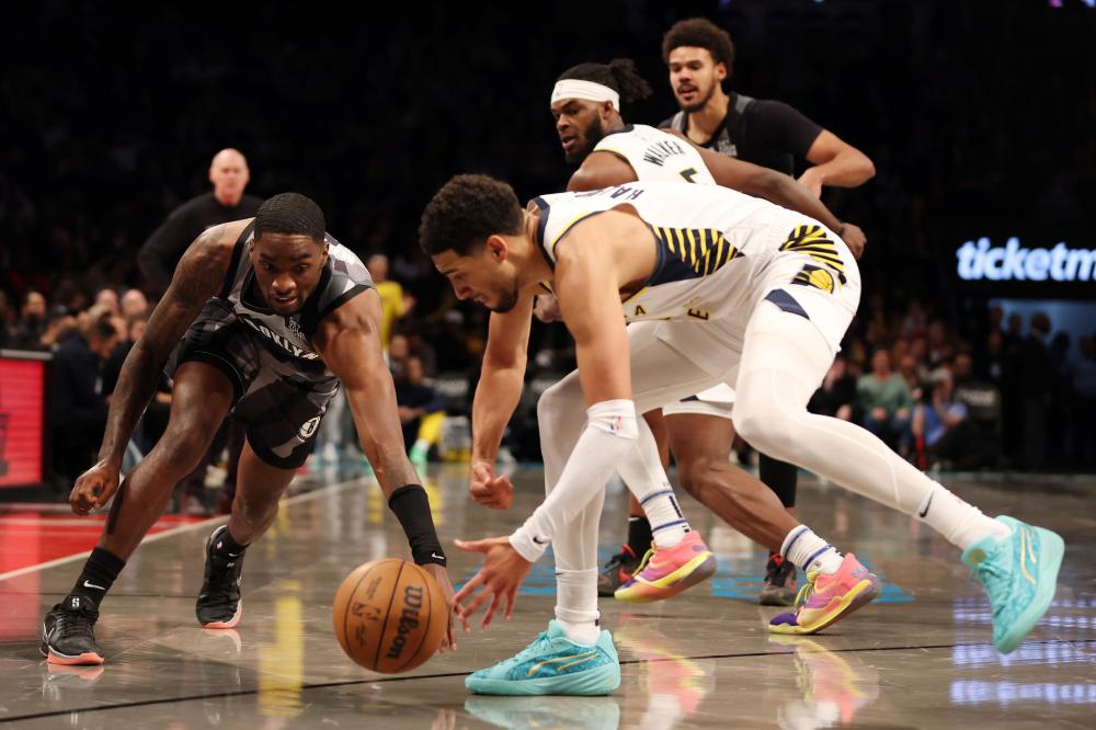 不仅锁定了 不仅锁定了